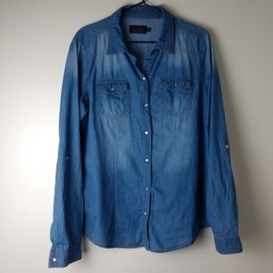 3/$15 Ci Sono Denim Shirt w/ Elbow Patches Size L